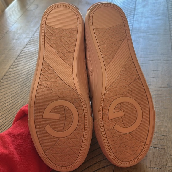Guess Pink Sneakers - Picture 4 of 6